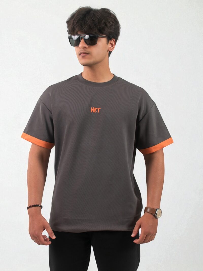 Black Round Neck T-Shirt - Image 7